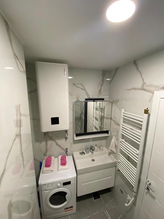 Apartman Cristal Lux Trebinje Eksteriør bilde